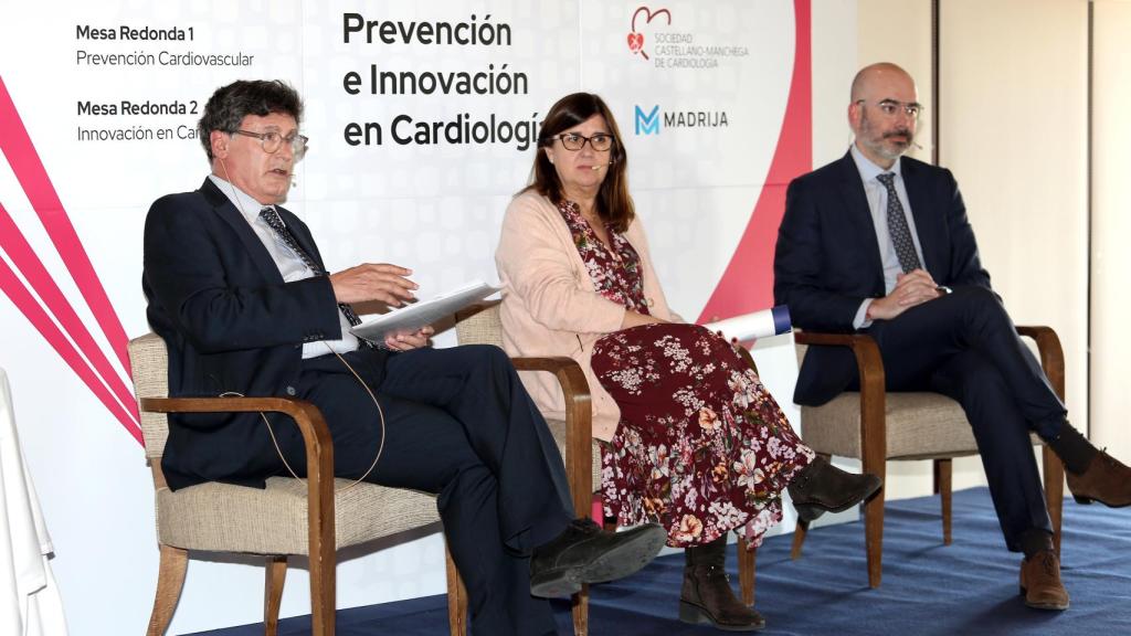 descubre las últimas innovaciones en cardiología que están transformando el tratamiento de las enfermedades del corazón. conoce las tecnologías avanzadas y los enfoques vanguardistas que están mejorando la salud cardiovascular.